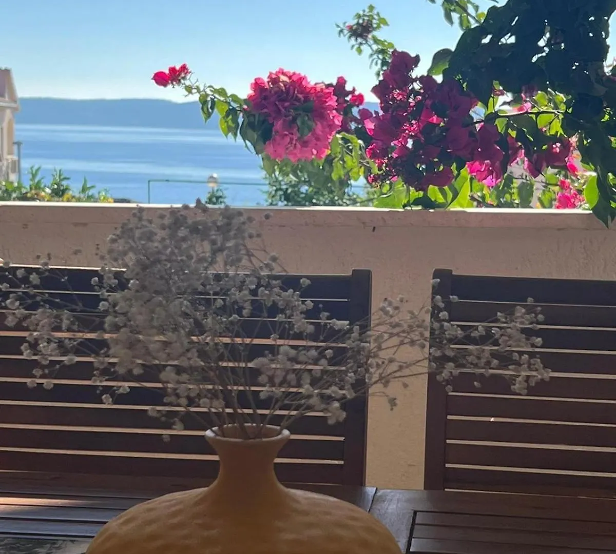 Trogir Ciovo Large Seaview Apartment Near The Sea